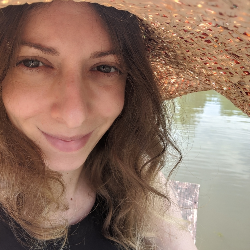 Meet your Posher, Marnie